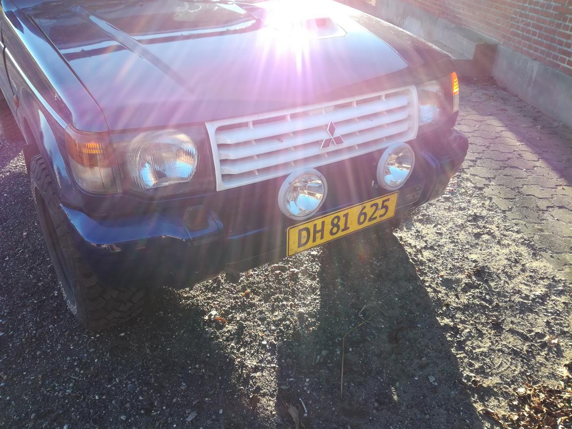 Mitsubishi pajero swb (eksport) billede 2