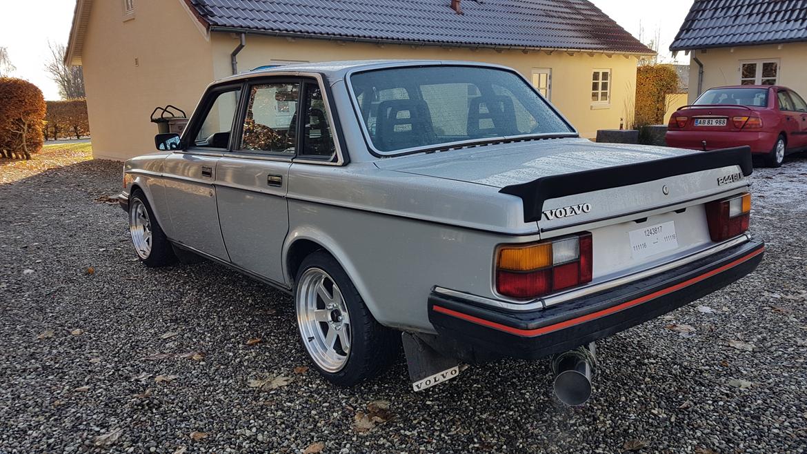 Volvo 244 GLE billede 18