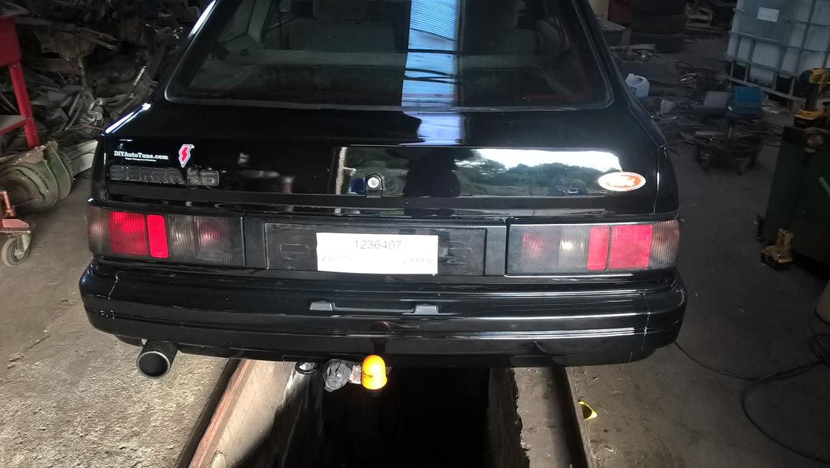 Ford Sierra 1.6 Hatchback billede 6