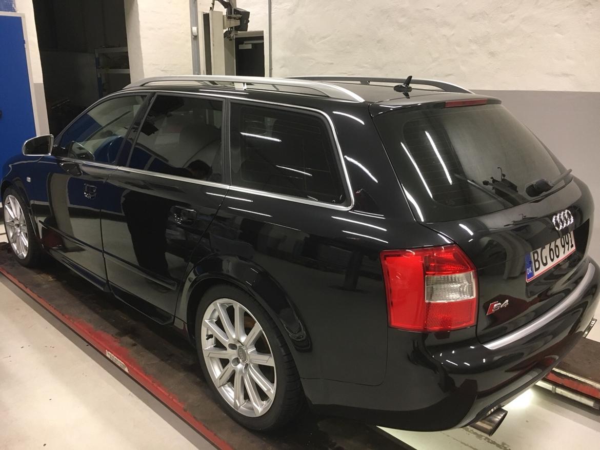 Audi S4 B6 Avant S-Line billede 9