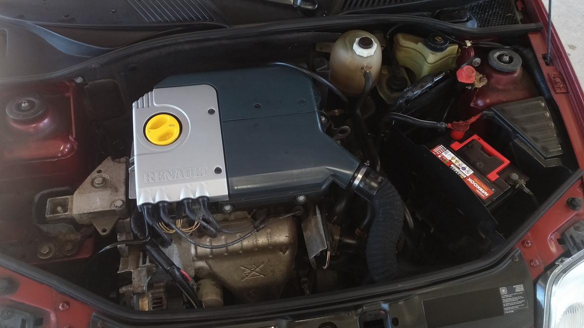 Renault Clio 1.6 16V billede 9