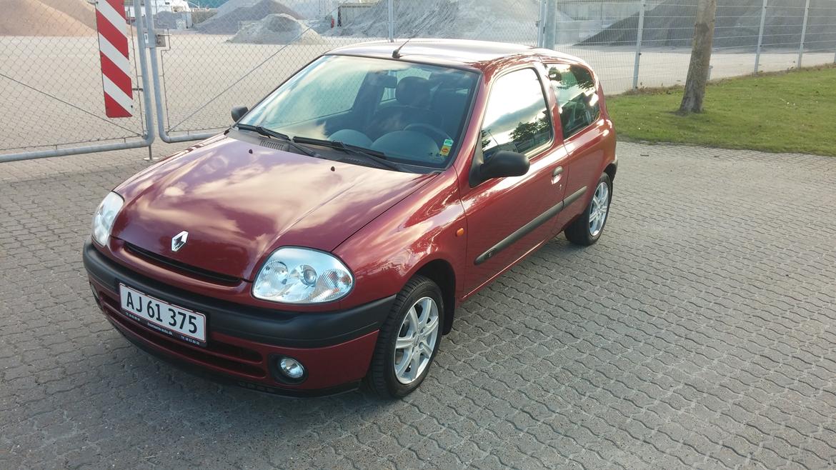 Renault Clio 1.6 16V billede 15