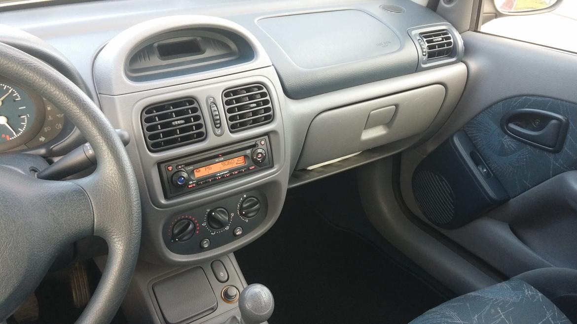 Renault Clio 1.6 16V billede 16