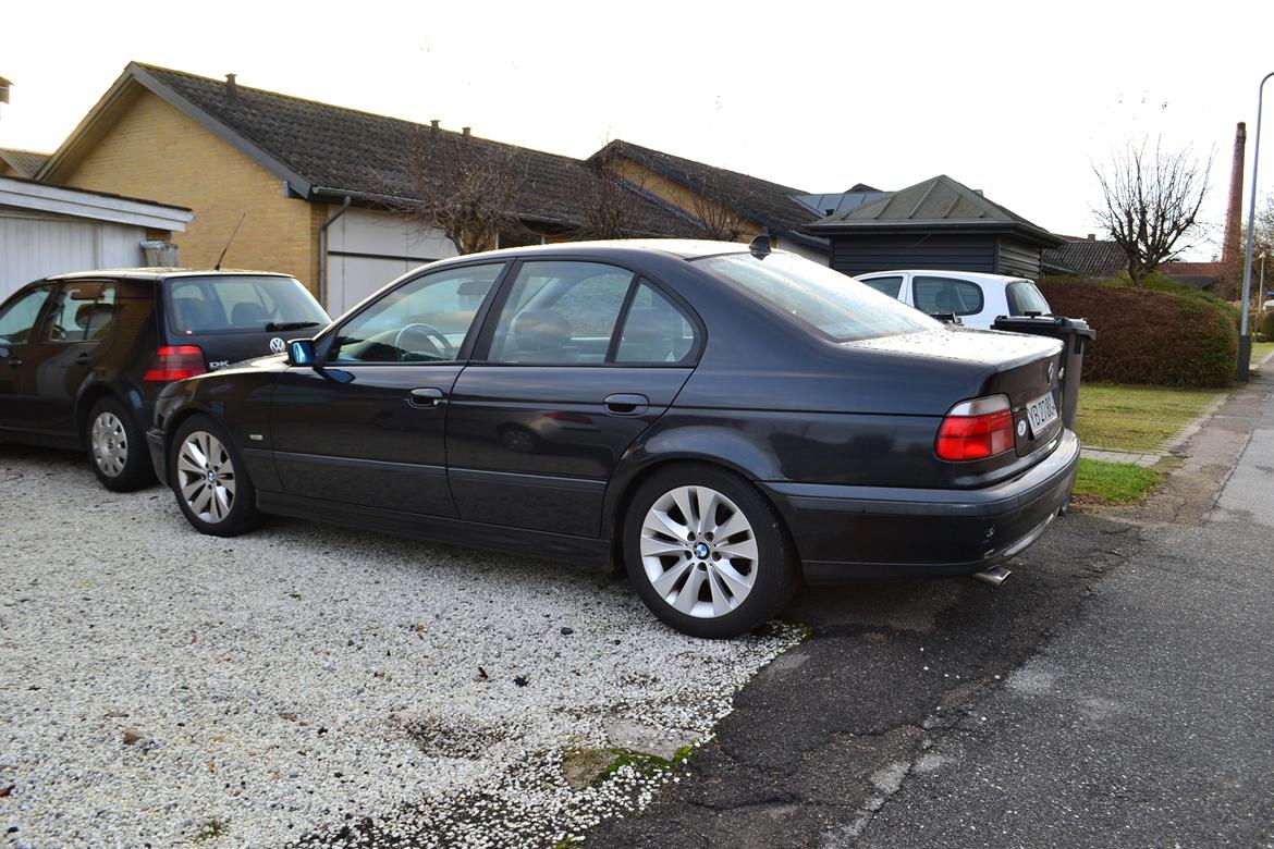 BMW 523i billede 3