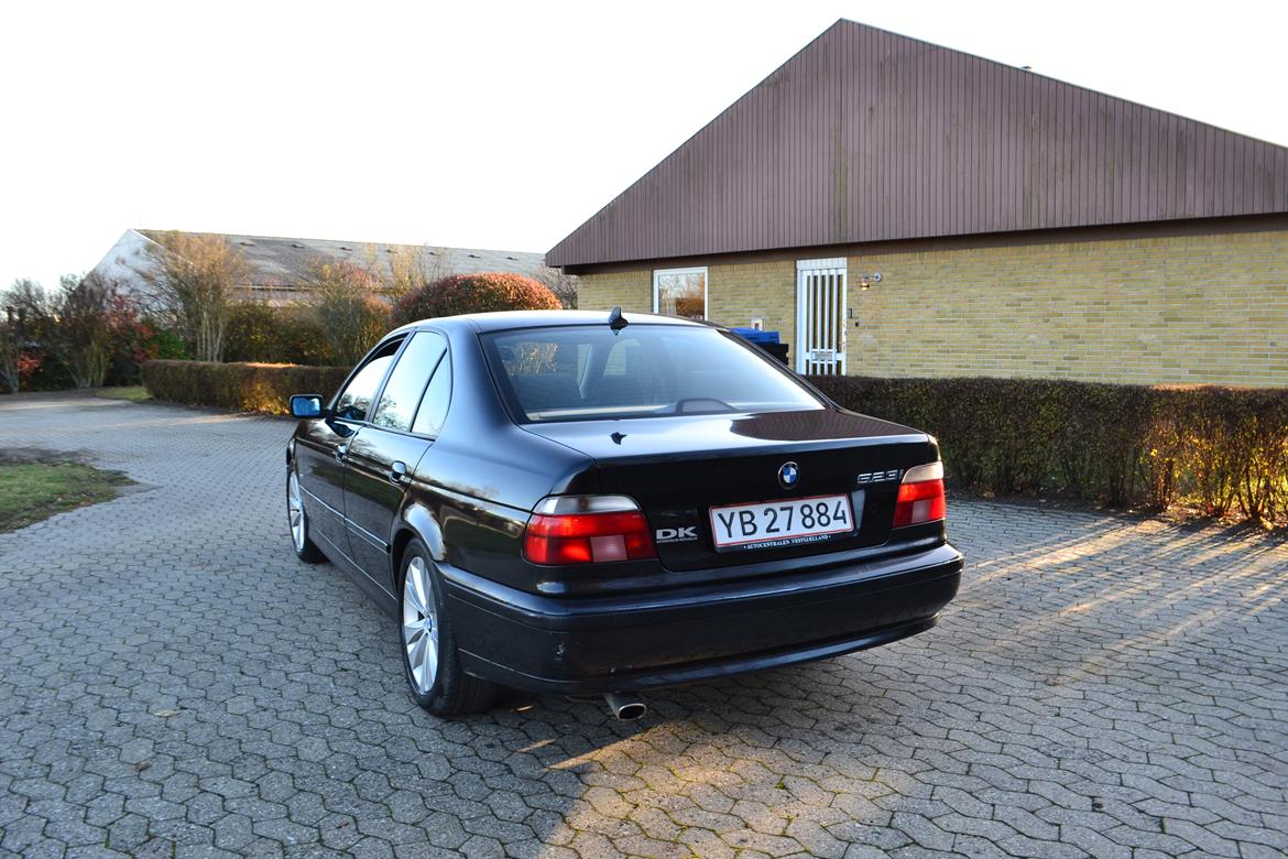 BMW 523i billede 6