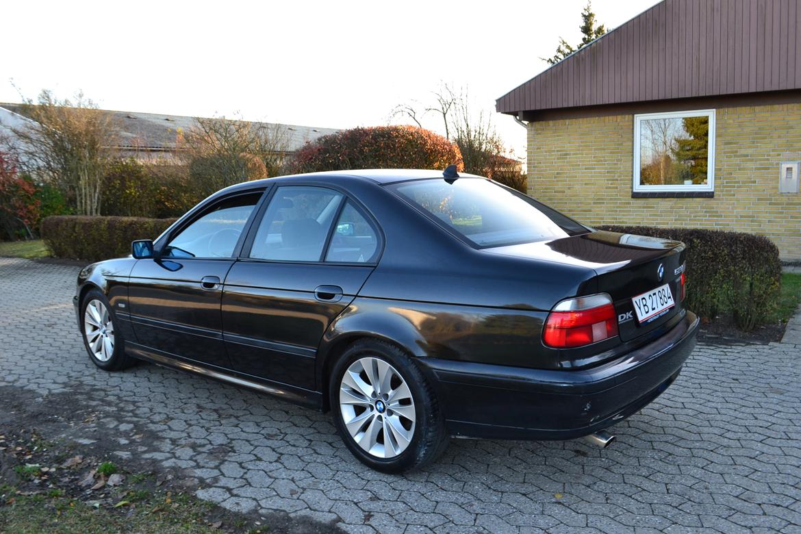 BMW 523i billede 8