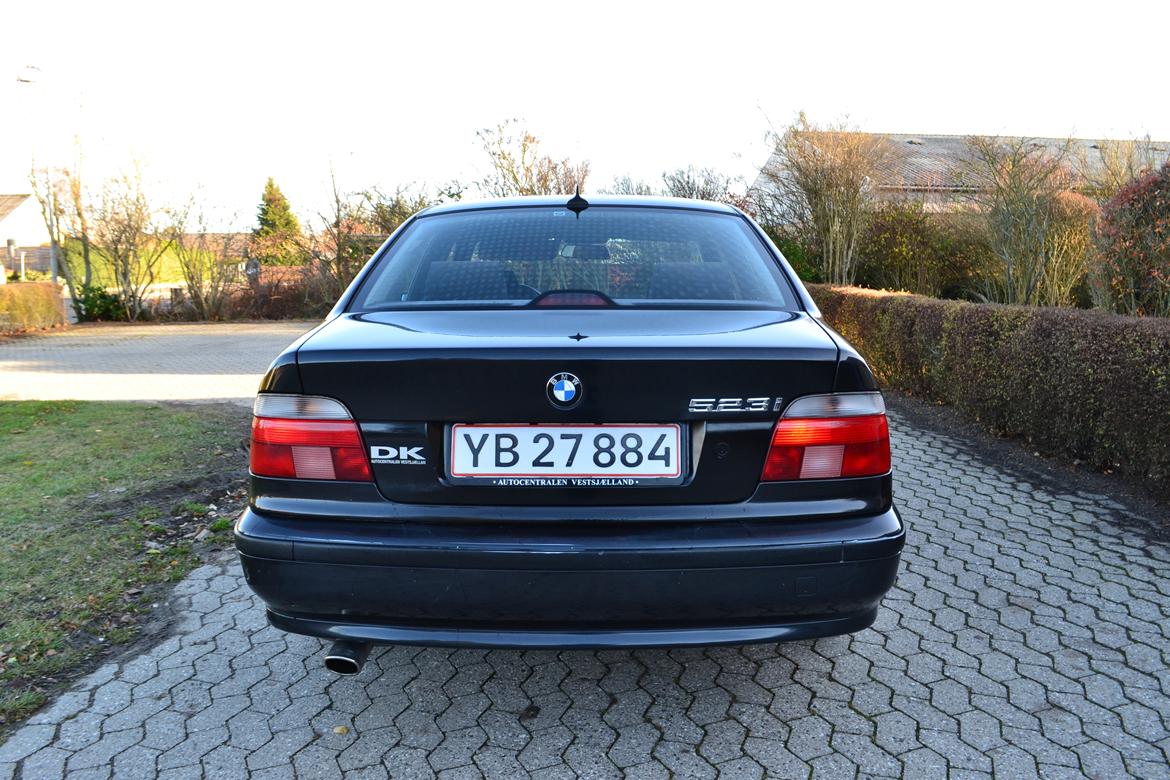 BMW 523i billede 9