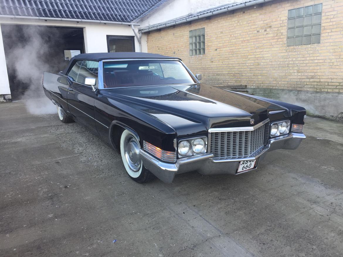 Cadillac Deville cab billede 13