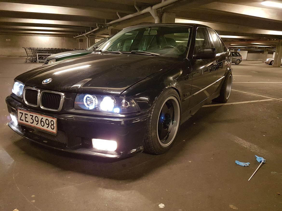 BMW E36 320i billede 6
