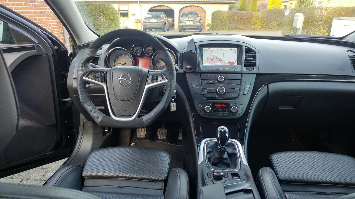 Opel Insignia 2.0T Cosmo - solgt billede 5