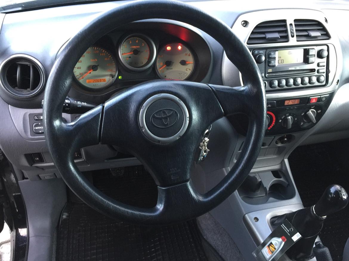 Toyota RAV4 2,0 D-4D 4X4 5d VAN ( SOLGT ) billede 10