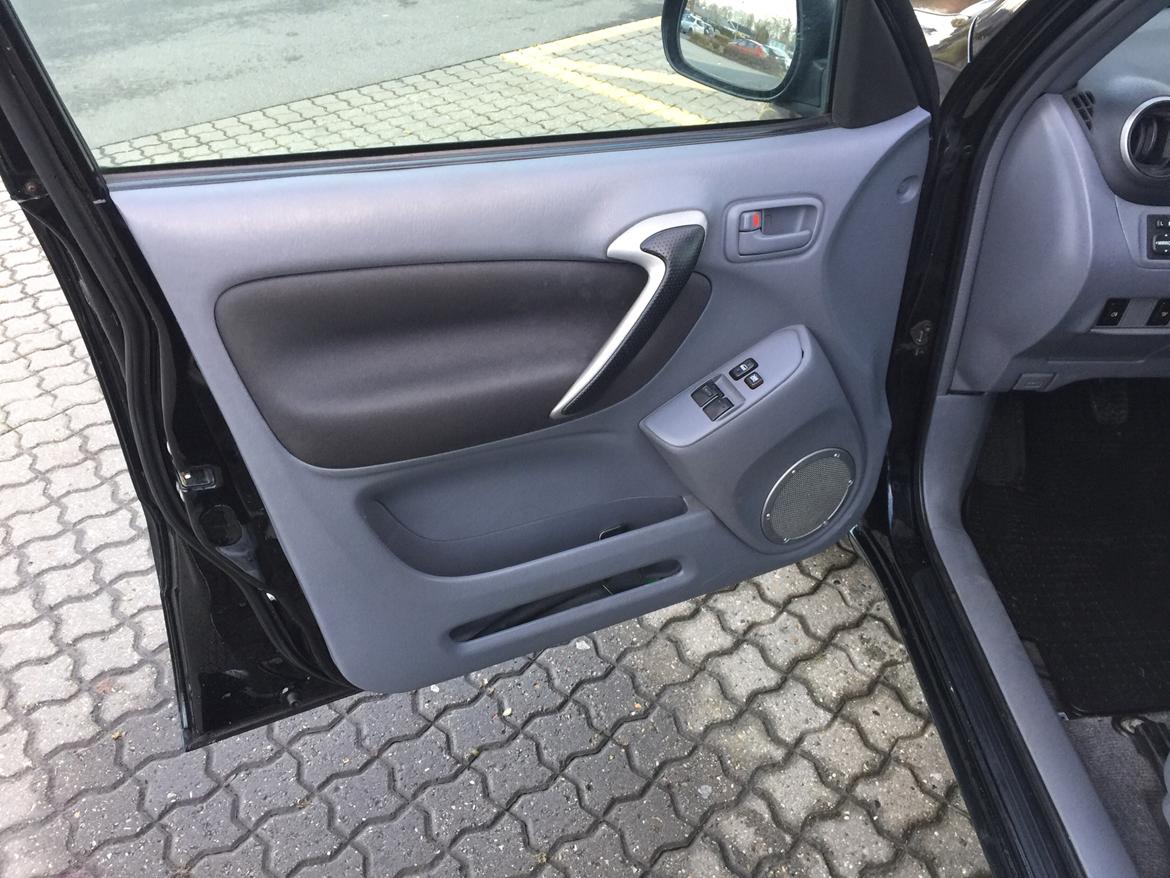 Toyota RAV4 2,0 D-4D 4X4 5d VAN ( SOLGT ) billede 12