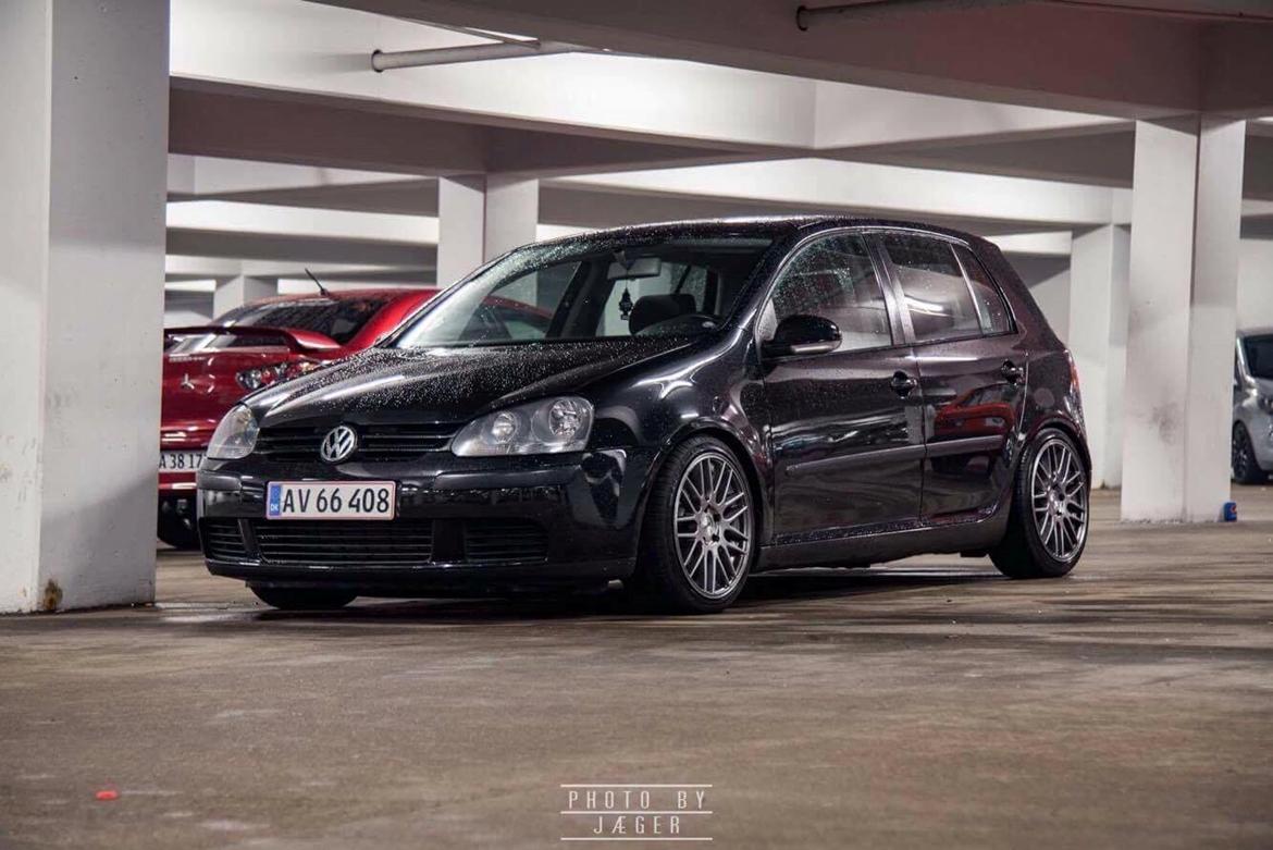 VW Golf V billede 1