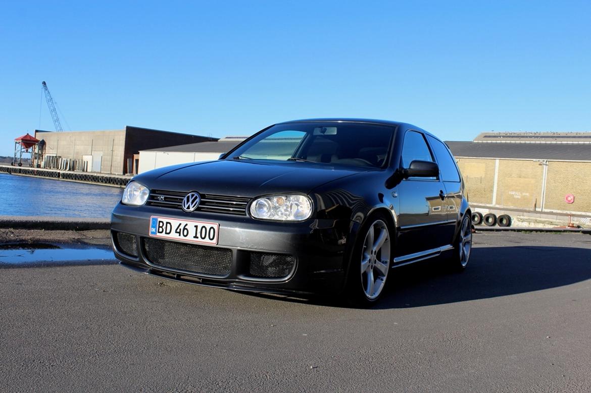 VW Golf 4 ( Tidl. bil/første bil) billede 1