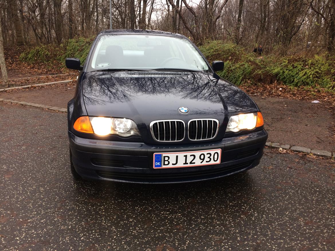 BMW 316i billede 1