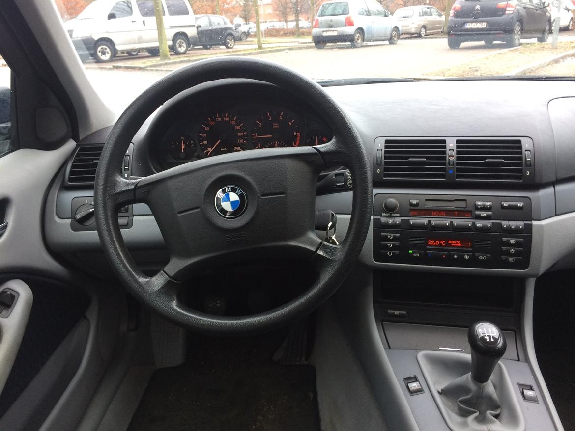 BMW 316i billede 12
