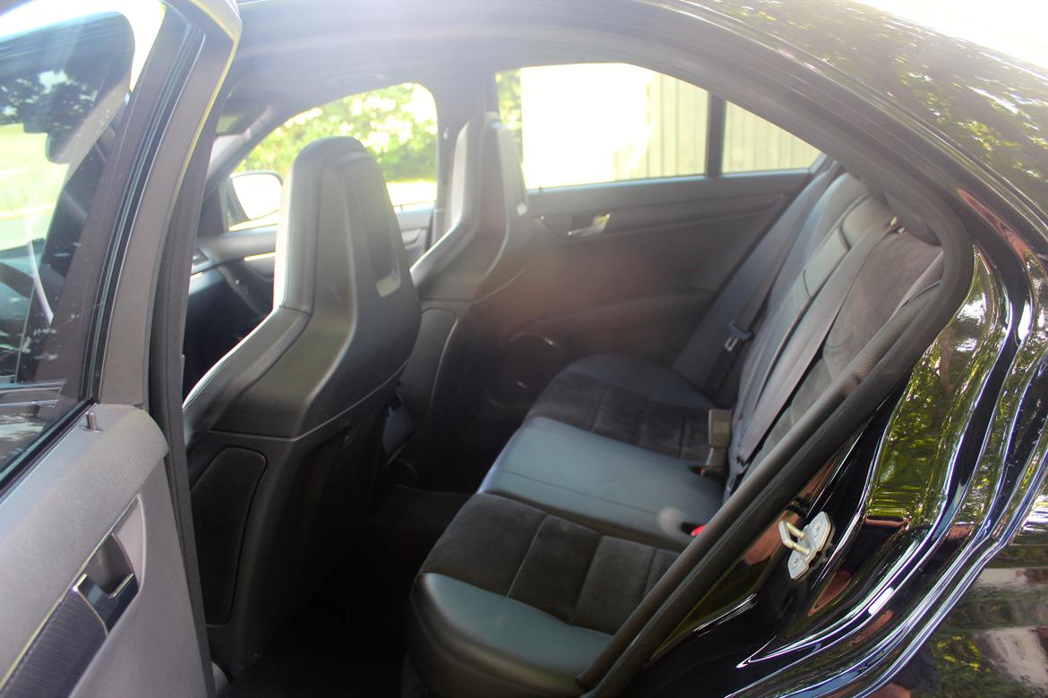 Mercedes Benz C63 AMG billede 9