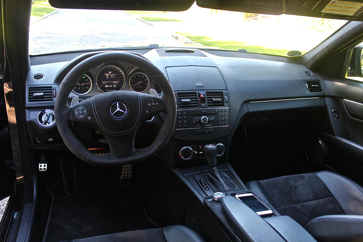Mercedes Benz C63 AMG billede 12
