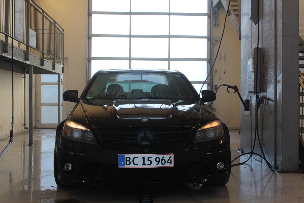 Mercedes Benz C63 AMG billede 20