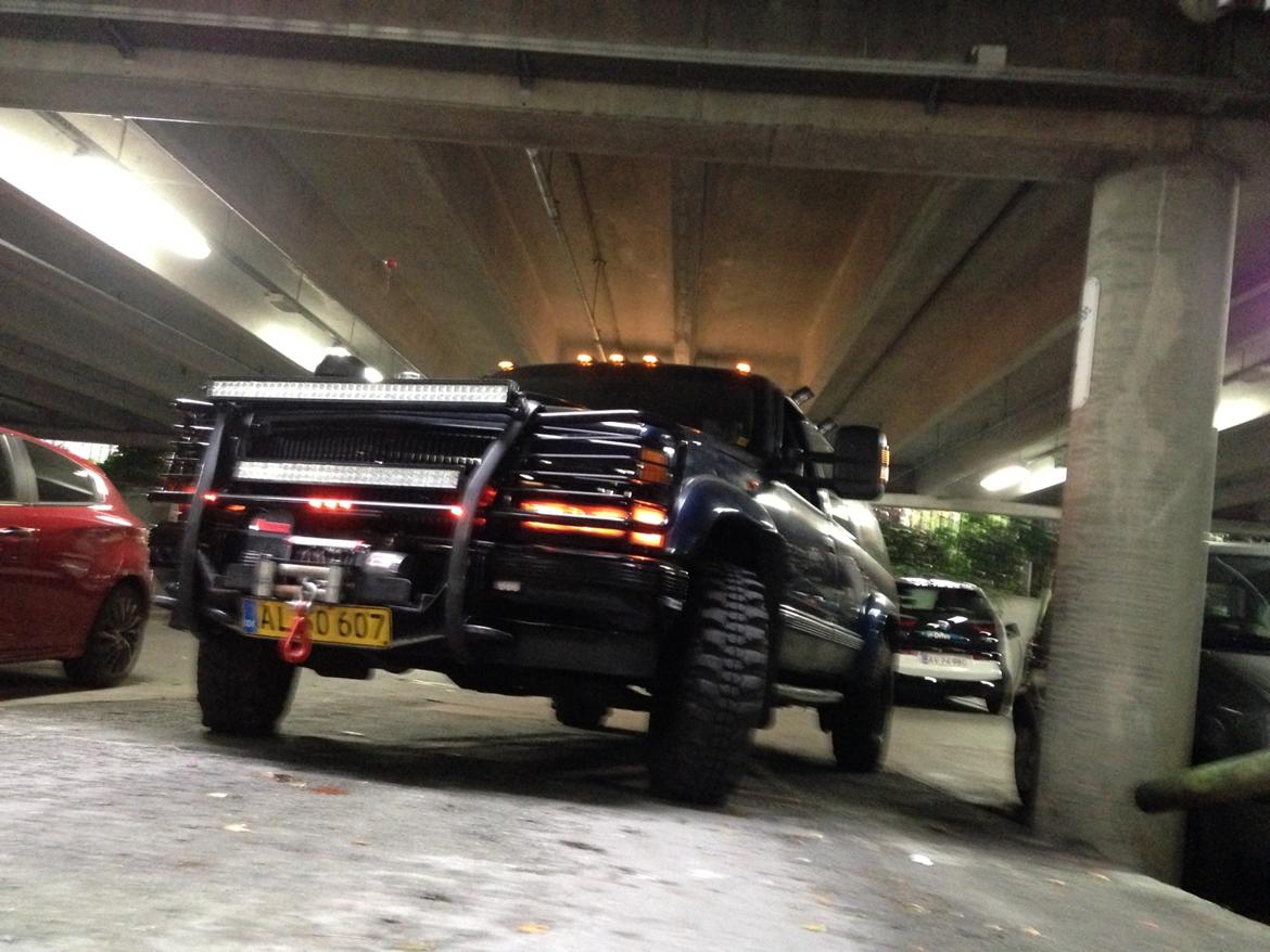 Chevrolet Suburban K2500 HD billede 14