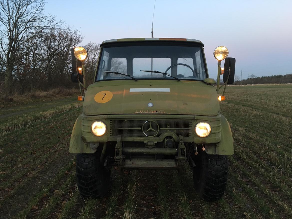 Mercedes Benz UNIMOG billede 2