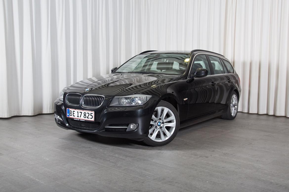 BMW 318D Touring billede 1