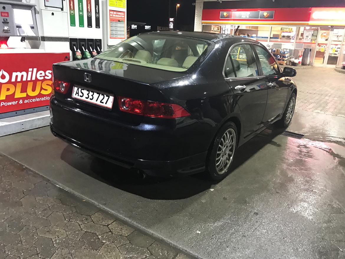 Honda Accord 4-dørs Sedan billede 14