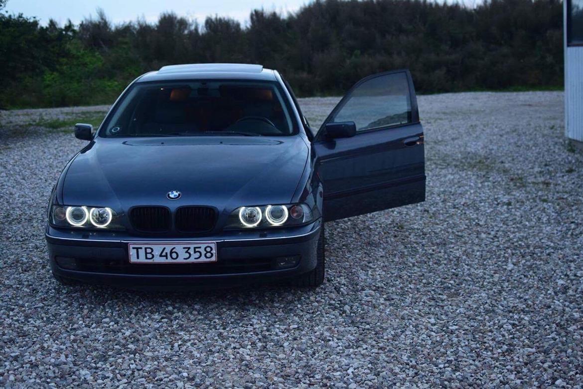 BMW E39 - 528 - Række 6 billede 4