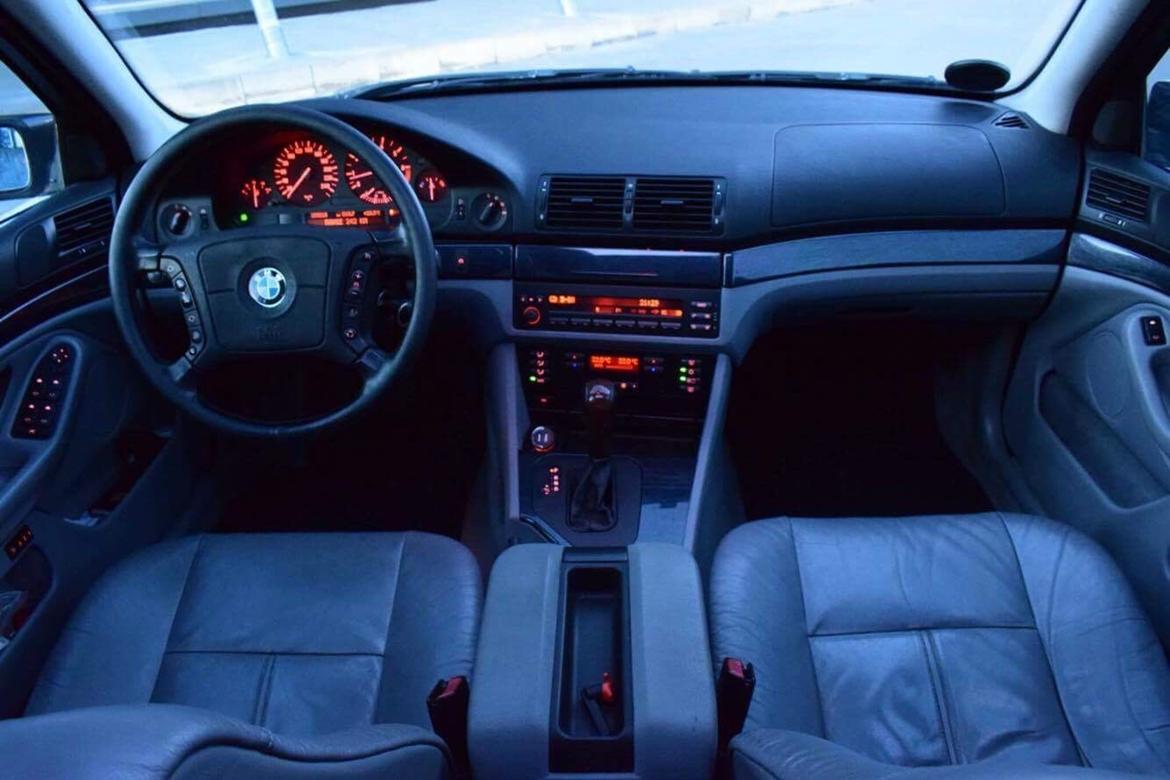 BMW E39 - 528 - Række 6 billede 7