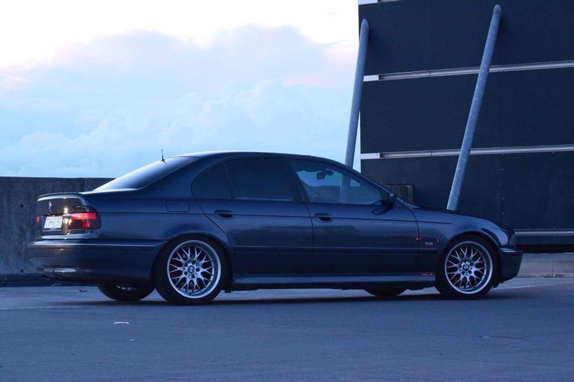 BMW E39 - 528 - Række 6 billede 9