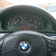 BMW 523i Solgt 