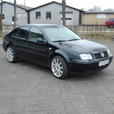 VW Bora V5 Highline SOLGT!