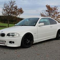 BMW E46 323i Ci