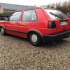 VW Golf 2 (SOLGT)
