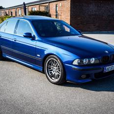 BMW E39 M5