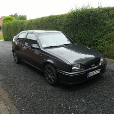 Opel Kadett e GSI 16V