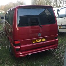 VW Caravelle projekt zwo