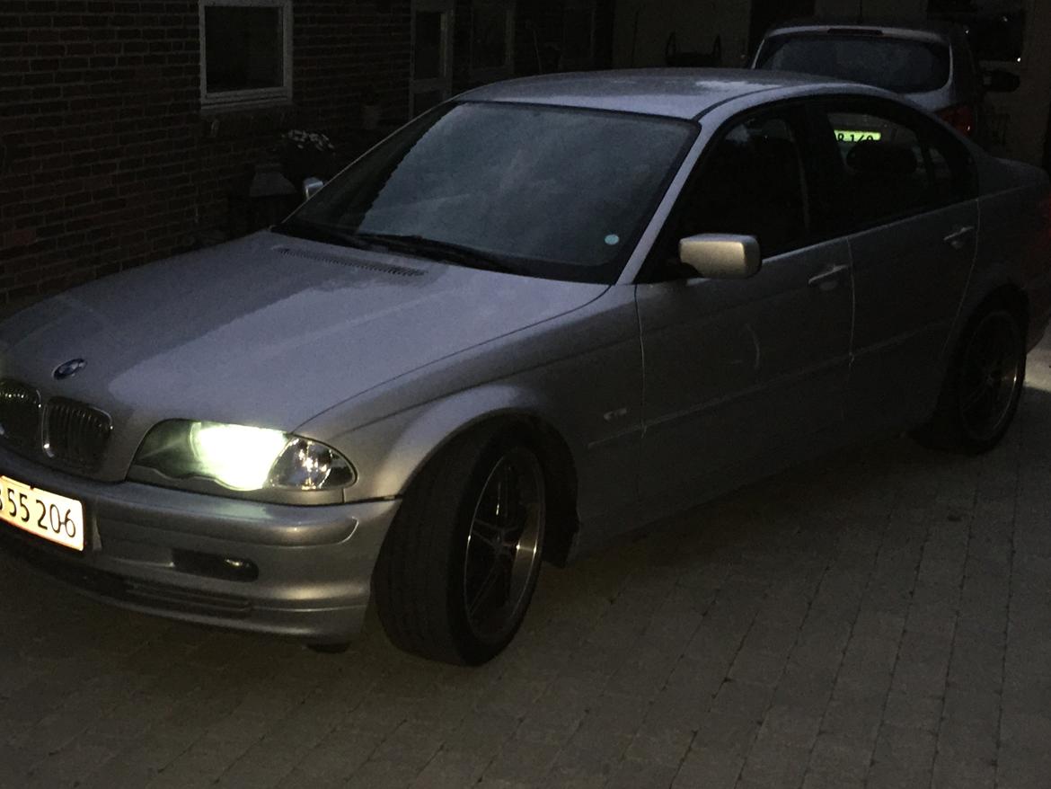 BMW 318i E46 billede 6