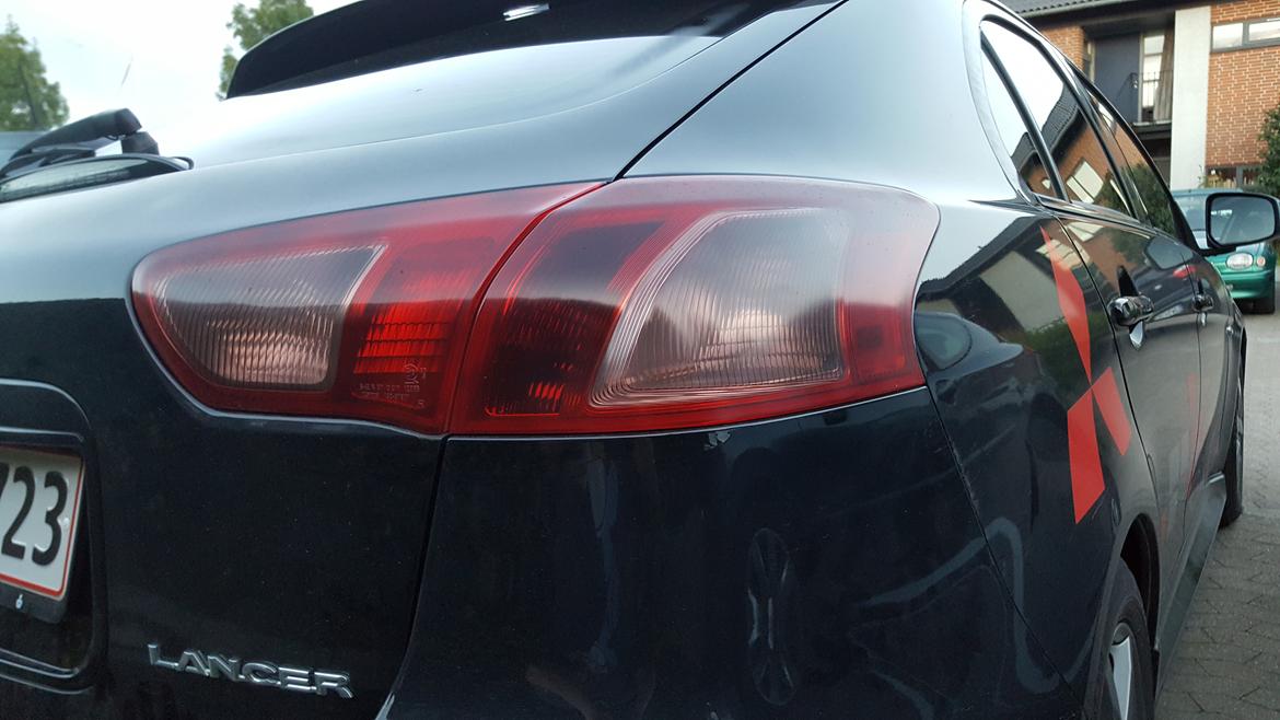 Mitsubishi Lancer Sportback - Lettere tonede baglygter. billede 9