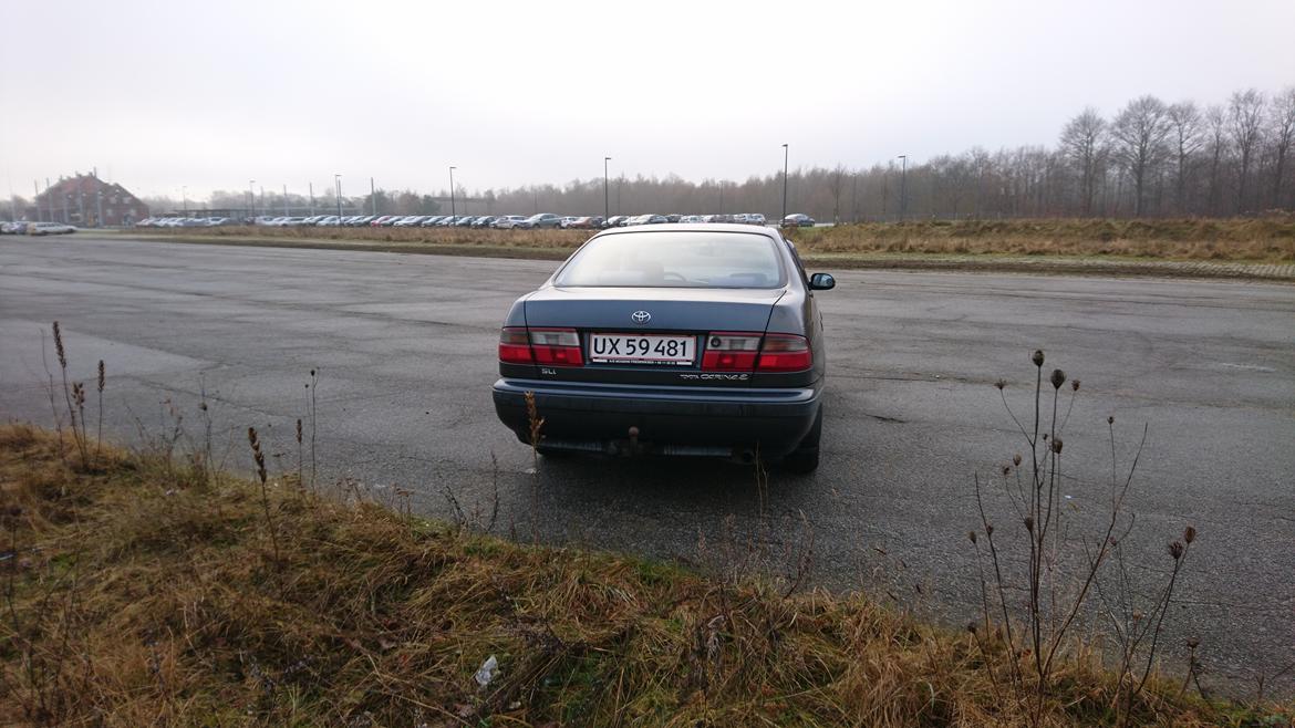 Toyota Carina e billede 9