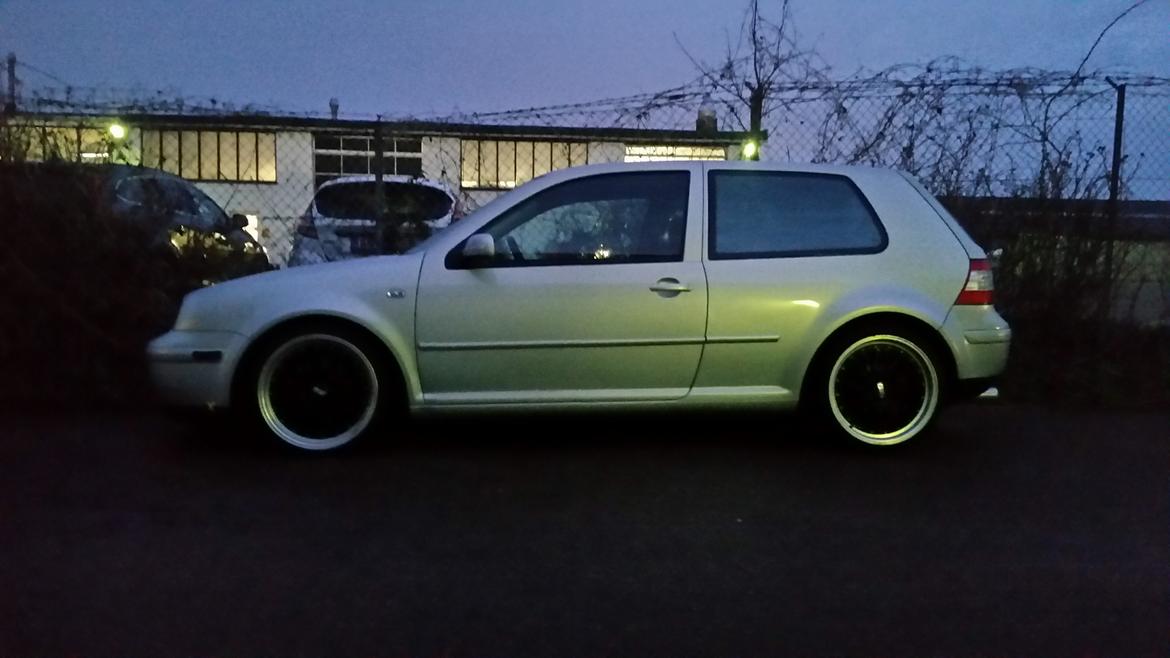 VW Golf IV 2.0 Highline (Solgt) billede 5