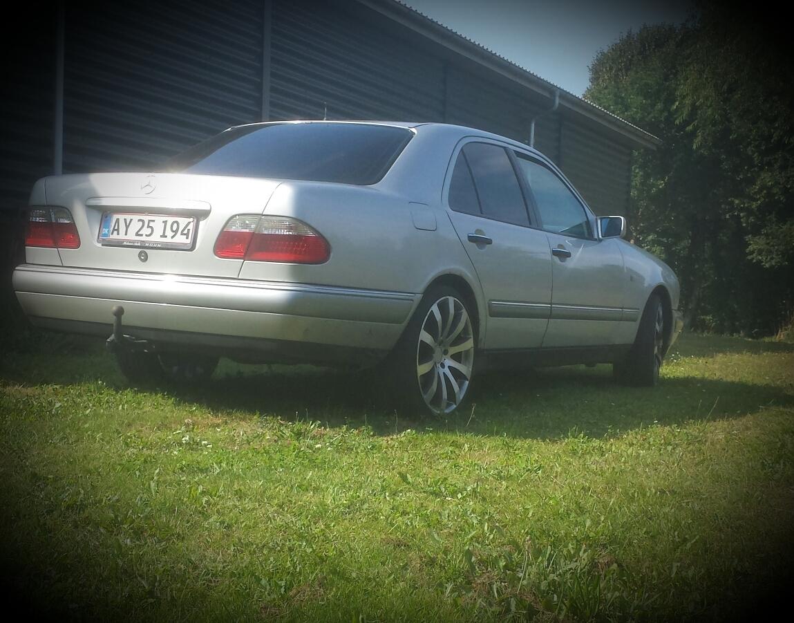 Mercedes Benz W210 E290  billede 1