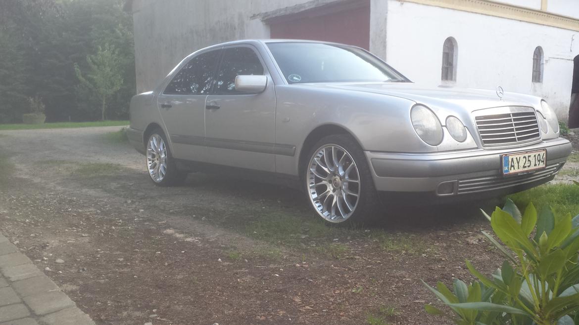 Mercedes Benz W210 E290  billede 7