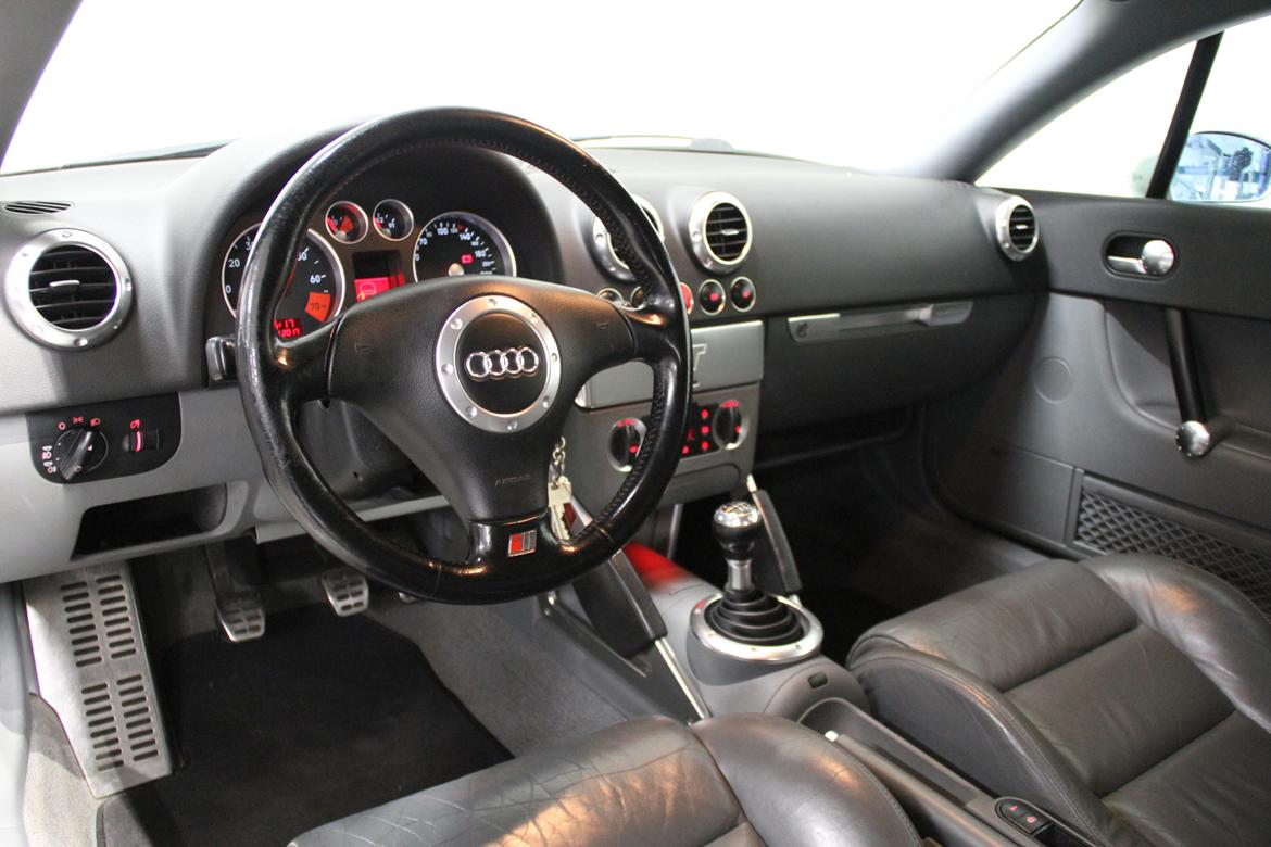 Audi TT 8N Quattro 225hk **Vinterbil** billede 15