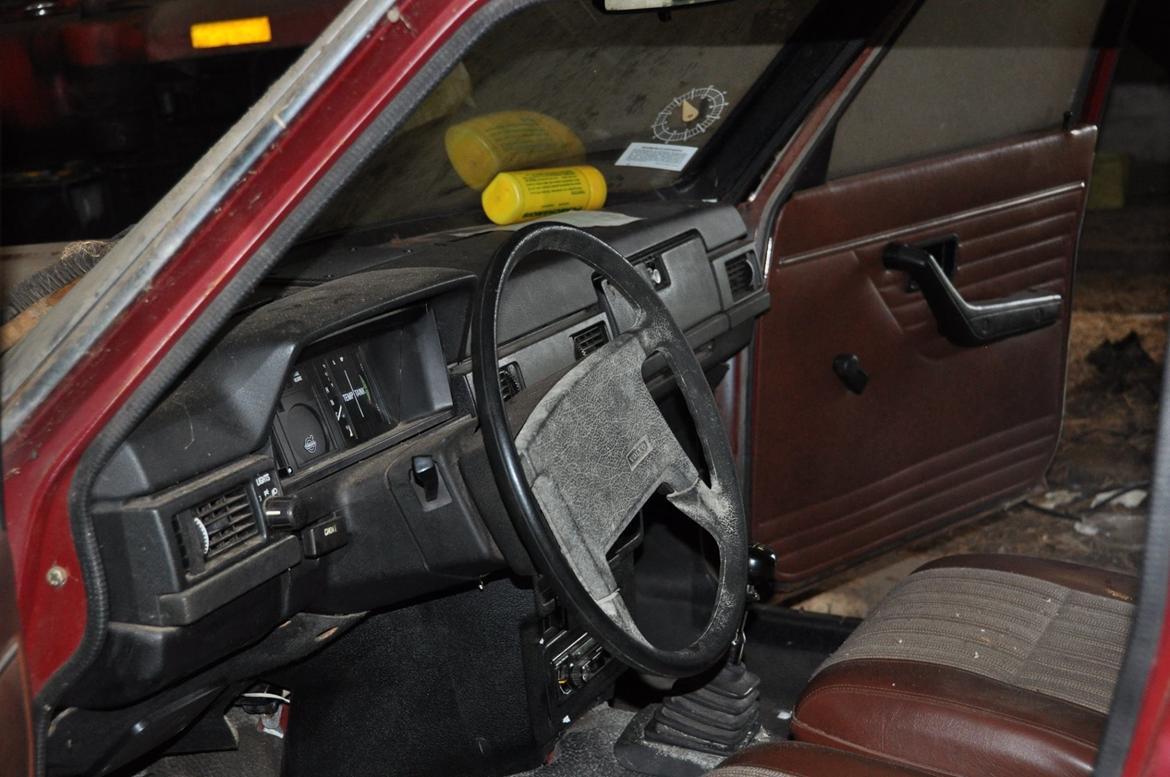 Volvo 245 - Sådan så den ud da jeg begyndte med at lave den  billede 8