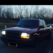 Ford Ranger LOWRIDER