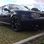 VW Golf 4