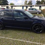 VW Golf 4