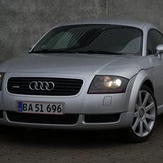 Audi TT 8N Quattro 225hk **Vinterbil**