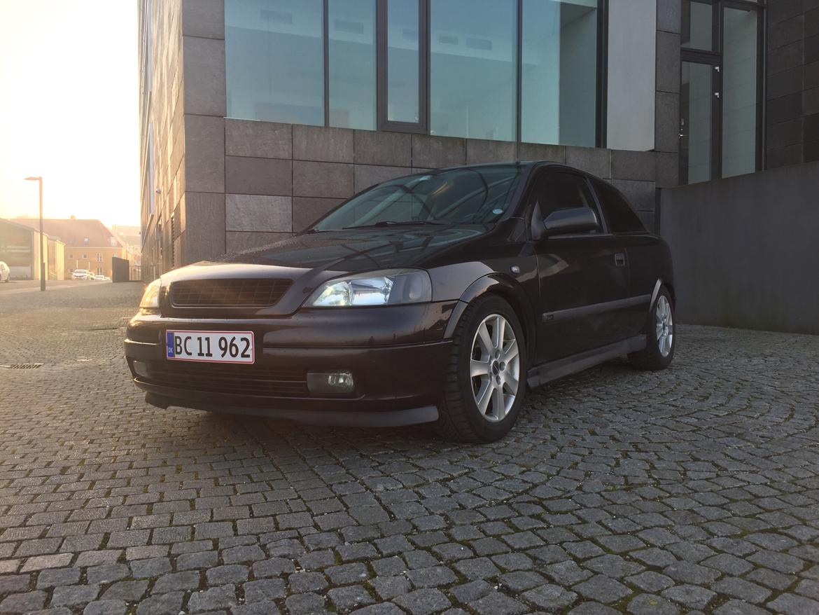 Opel Astra G 2.0 Sport billede 1